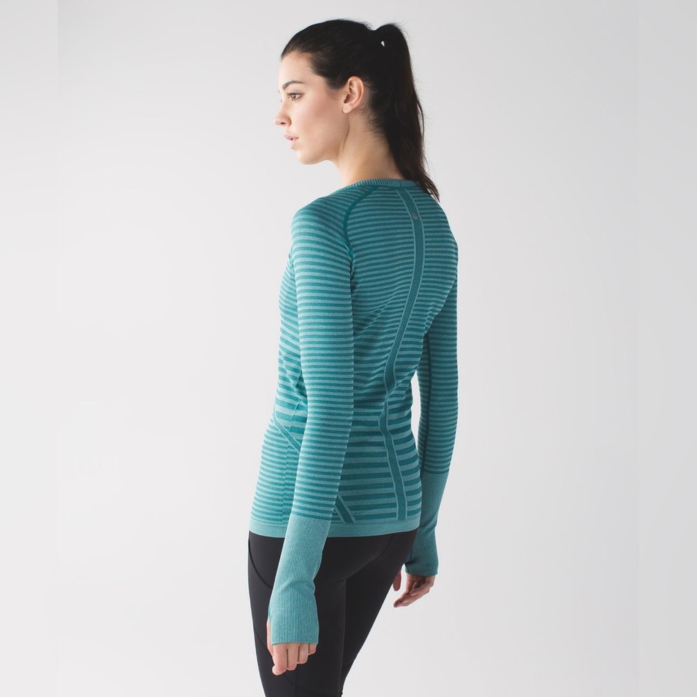 Lululemon Swiftly Tech Long Sleeve Crew Running Activewear Gym Workout Like New - Picture 4 of 12